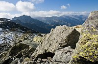 19- Nel bel mezzo della pietraia